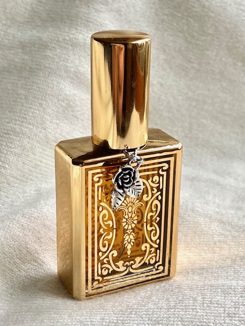 Rebel Rose Parfum     15ml