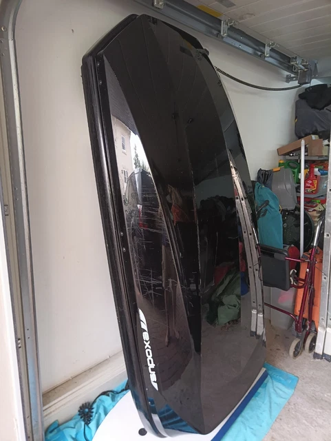 Exedus 580l roof box 