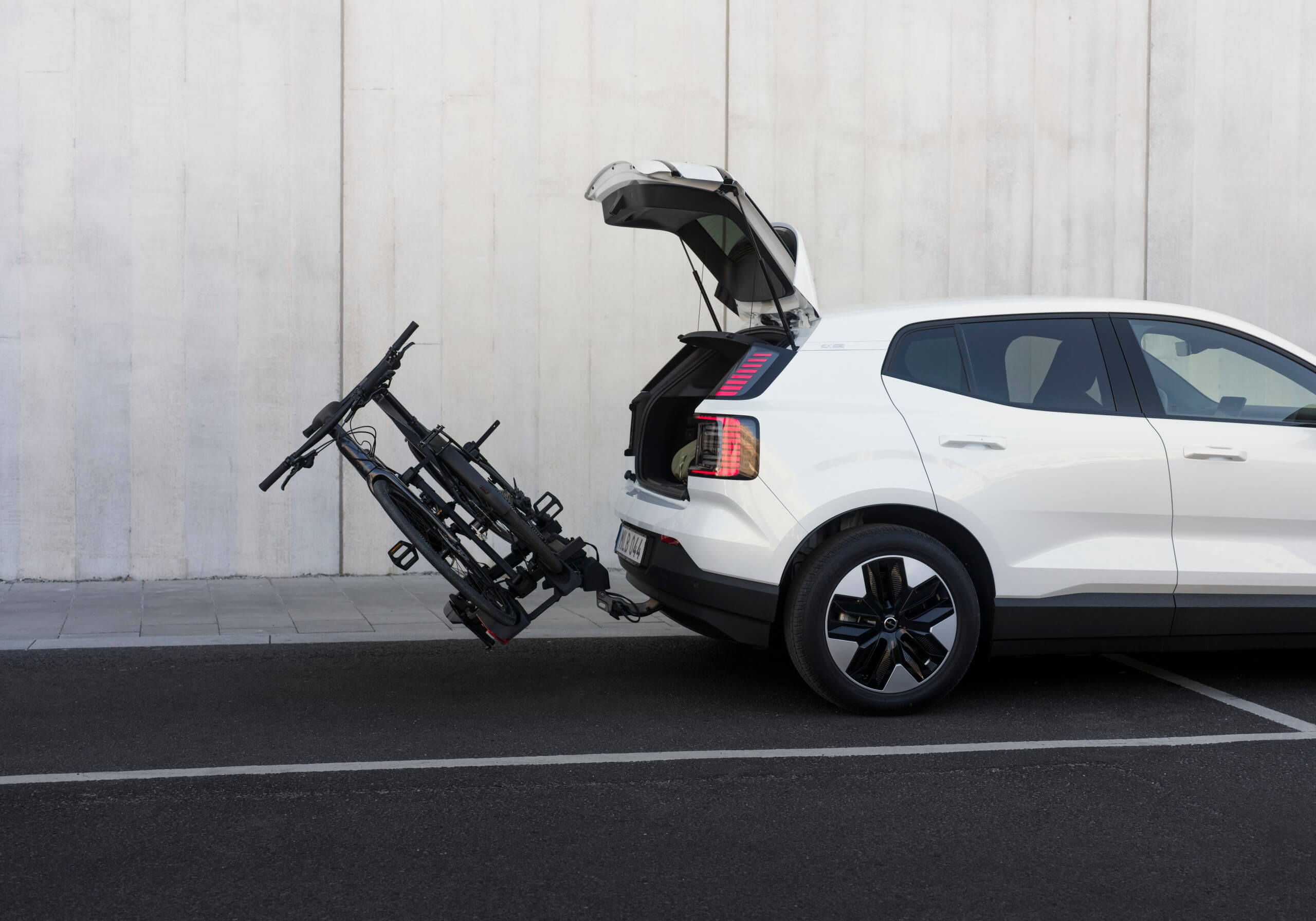 Thule OutPace - folding rack for 2 bikes