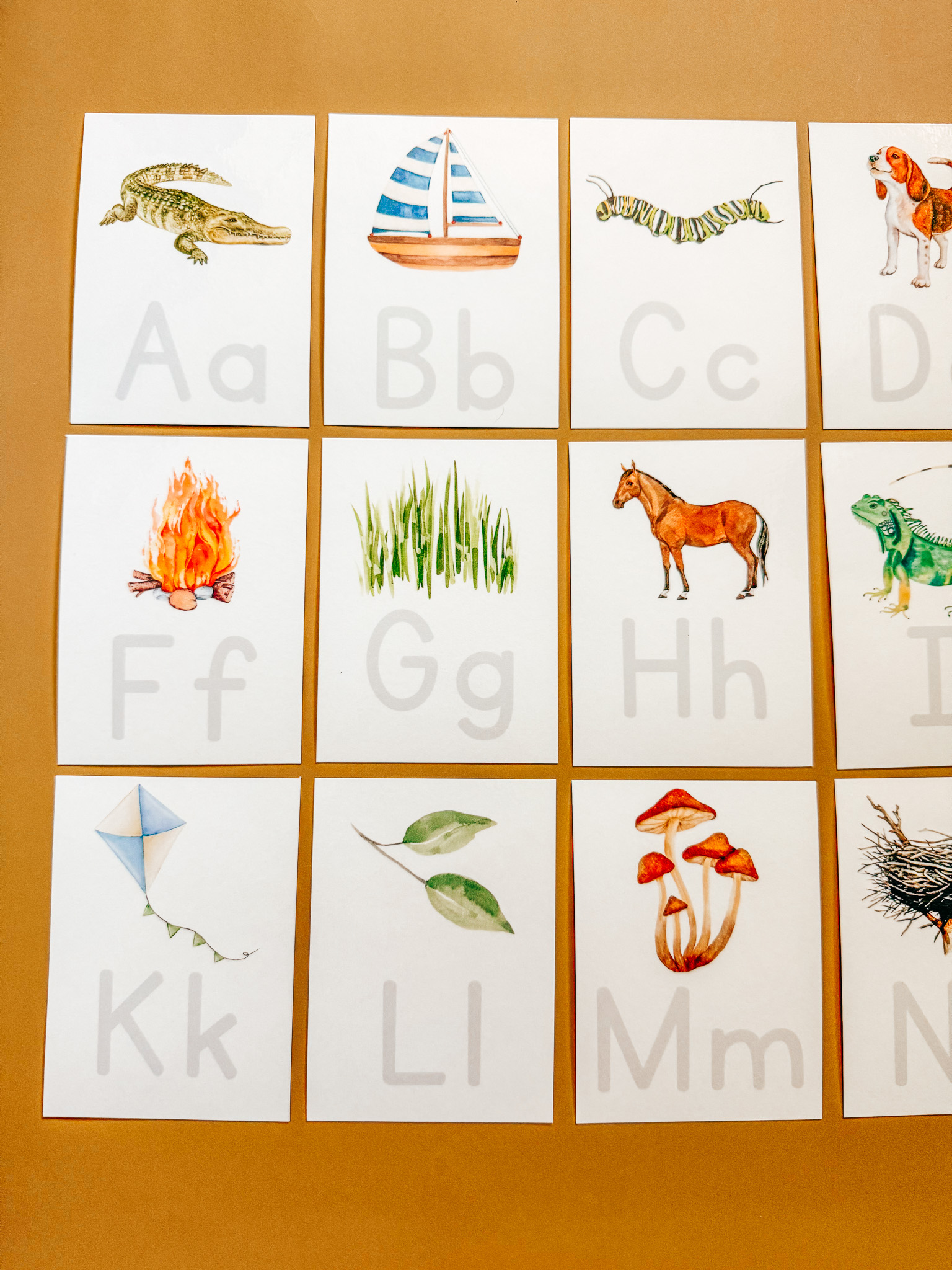 Alphabet Tracing Cards Printable – Upper & Lowercase with Pictures