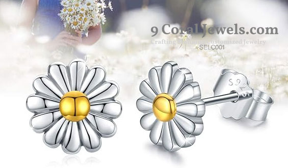 925% Sterling Silver Daisy Flower Stud Earrings