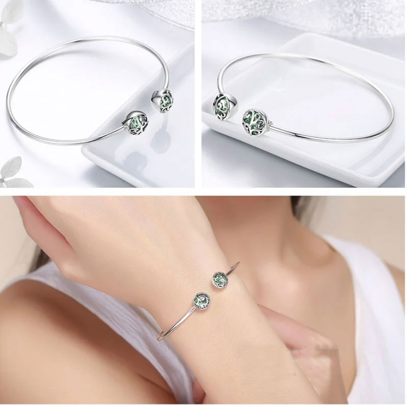 Elegant 925% Sterling Silver Bangle Bracelet