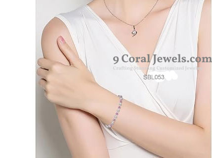 Adjustable Flower Gemstone Bracelet