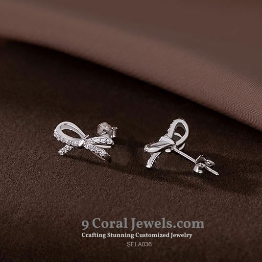 925% Sterling Silver Elegant Bow-Shaped Stud Earrings