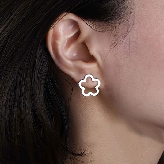 925% Sterling Silver Heart-Shaped Crystal Stud Earrings