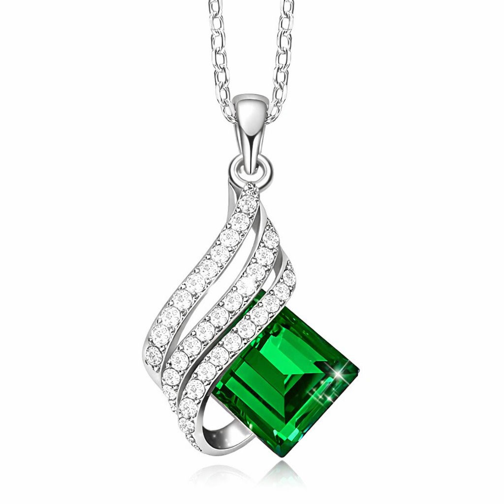 925% Sterling Silver Emerald Crystal Pendant Necklace