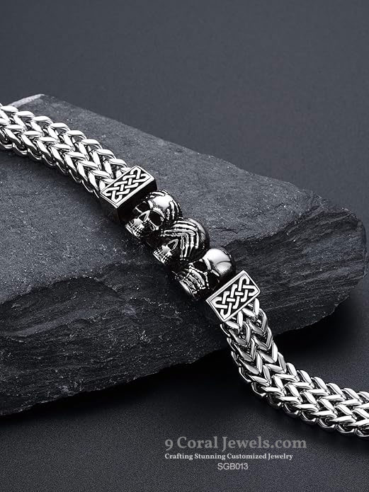 Three Skulls 925% Sterling Silver Bracelet