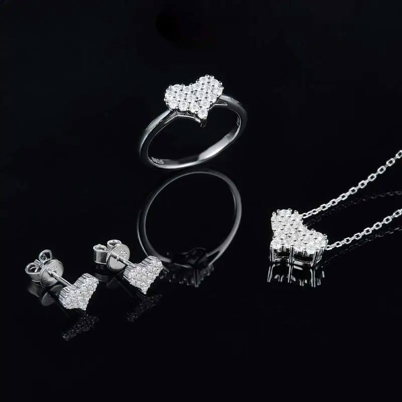 Heart-Shaped CZ Diamond Pendant Necklace