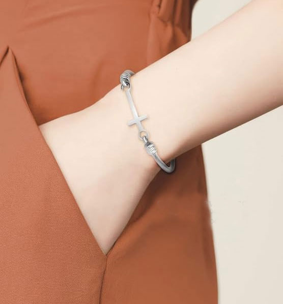 Sterling Silver Cross Bracelet