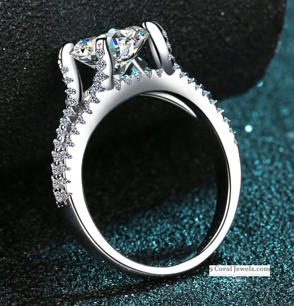 925% Sterling Silver Elegant Solitaire Ring