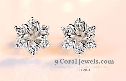 Sterling Silver Elegant Crystal Flower Stud Earrings
