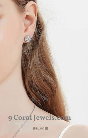 925% Sterling Silver CZ stud earrings