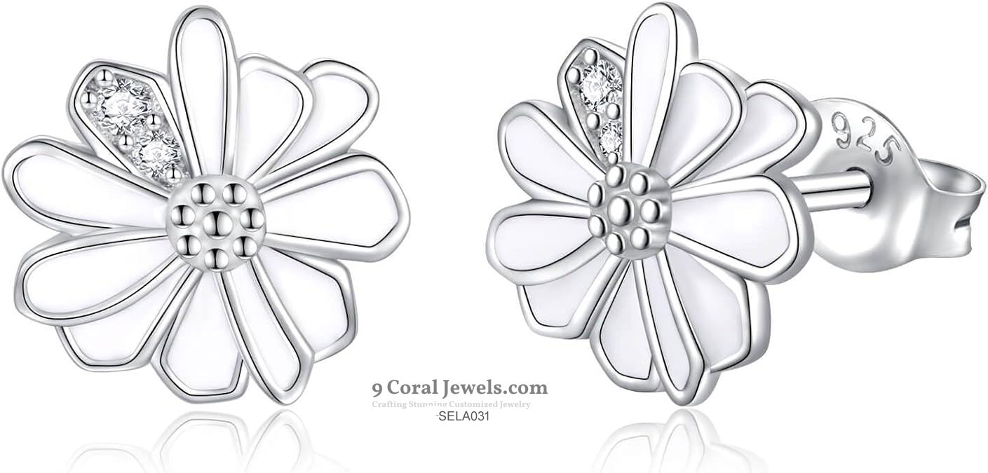 Silver Daisy Flower Stud Earrings