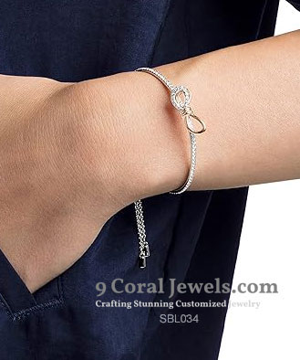 Elegant Bow Bracelet