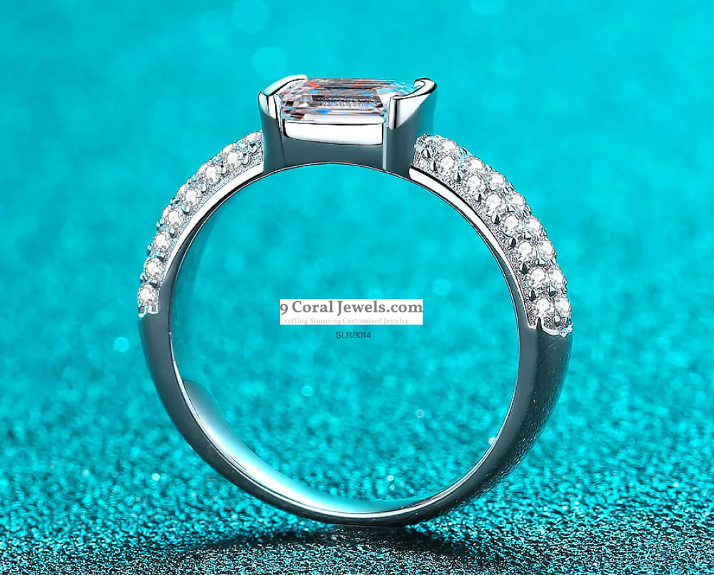 925% Sterling Silver Elegant Emerald-Cut Solitaire Ladies Ring