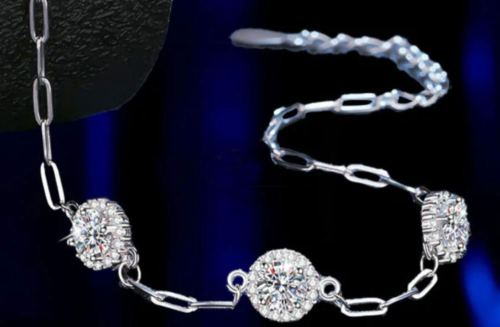 925% Sterling Silver Elegant American Diamond Bracelet