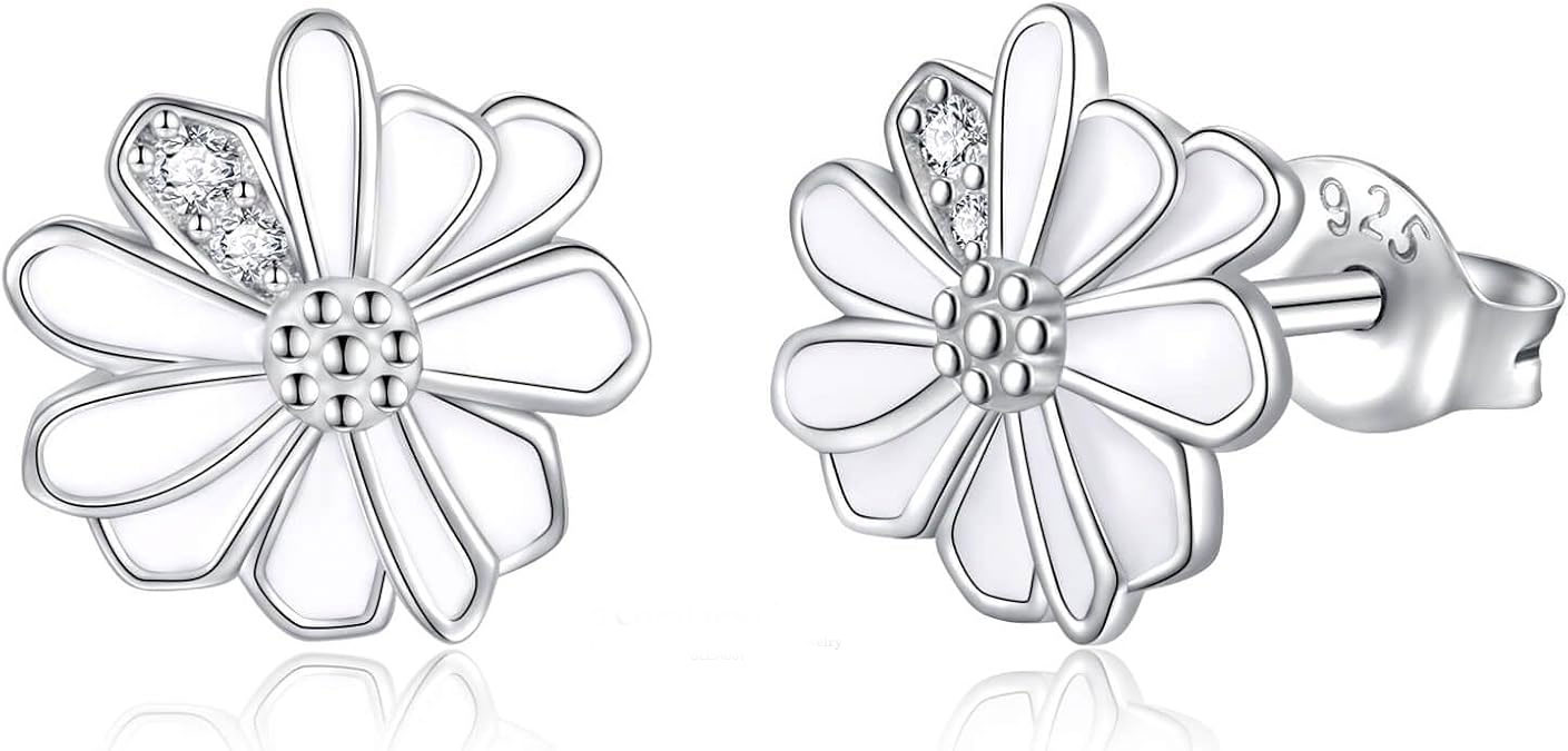 Silver Daisy Flower Stud Earrings