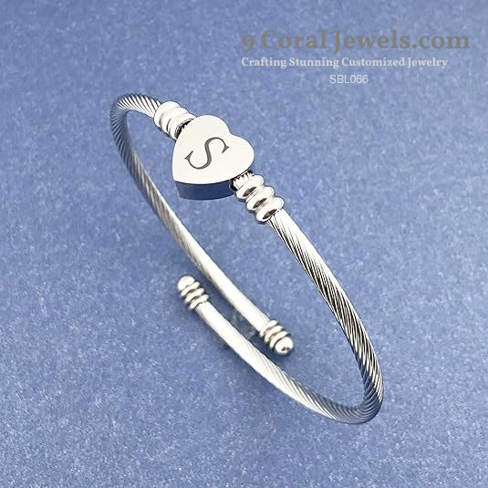 Personalized Heart Initial Cable Bracelet – SBL066