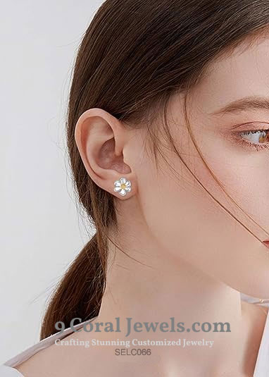 Flower Shaped Silver Earrings