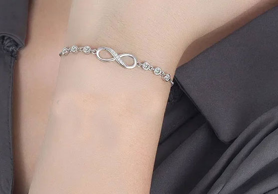 Infinity Symbol 925% Sterling Silver Bracelet