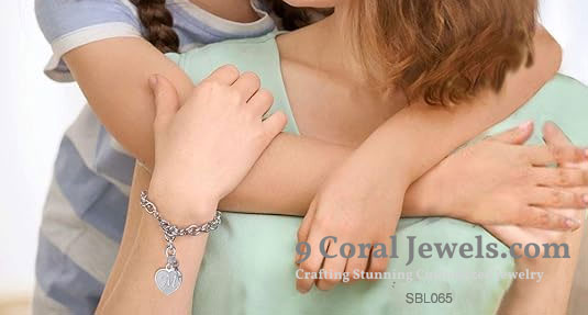 Sterling Silver Heart Initial Charm Bracelet – Customizable with Key Accent | SBL065