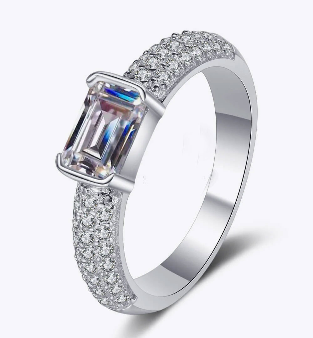 925% Sterling Silver Elegant Emerald-Cut Solitaire Ladies Ring