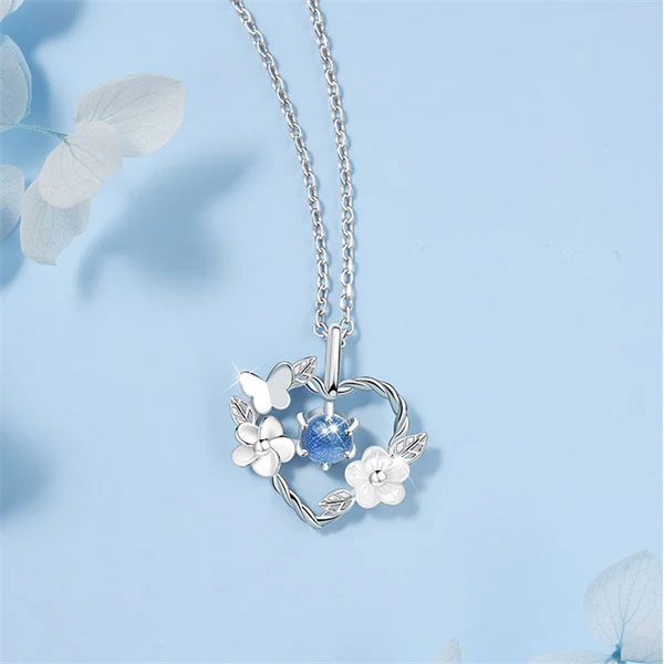 Floral Heart Pendant Necklace