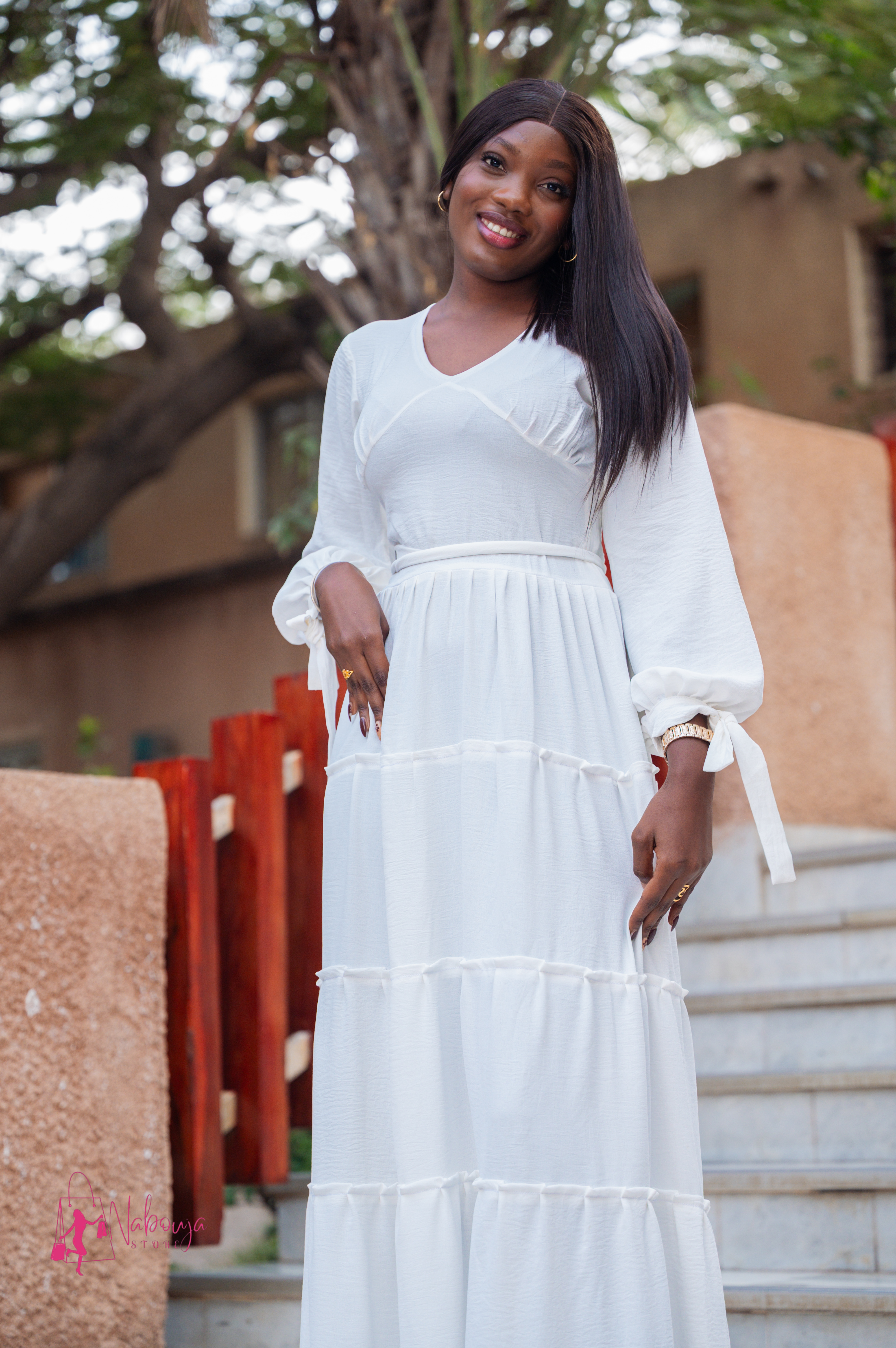 Robe longue blanche élégante