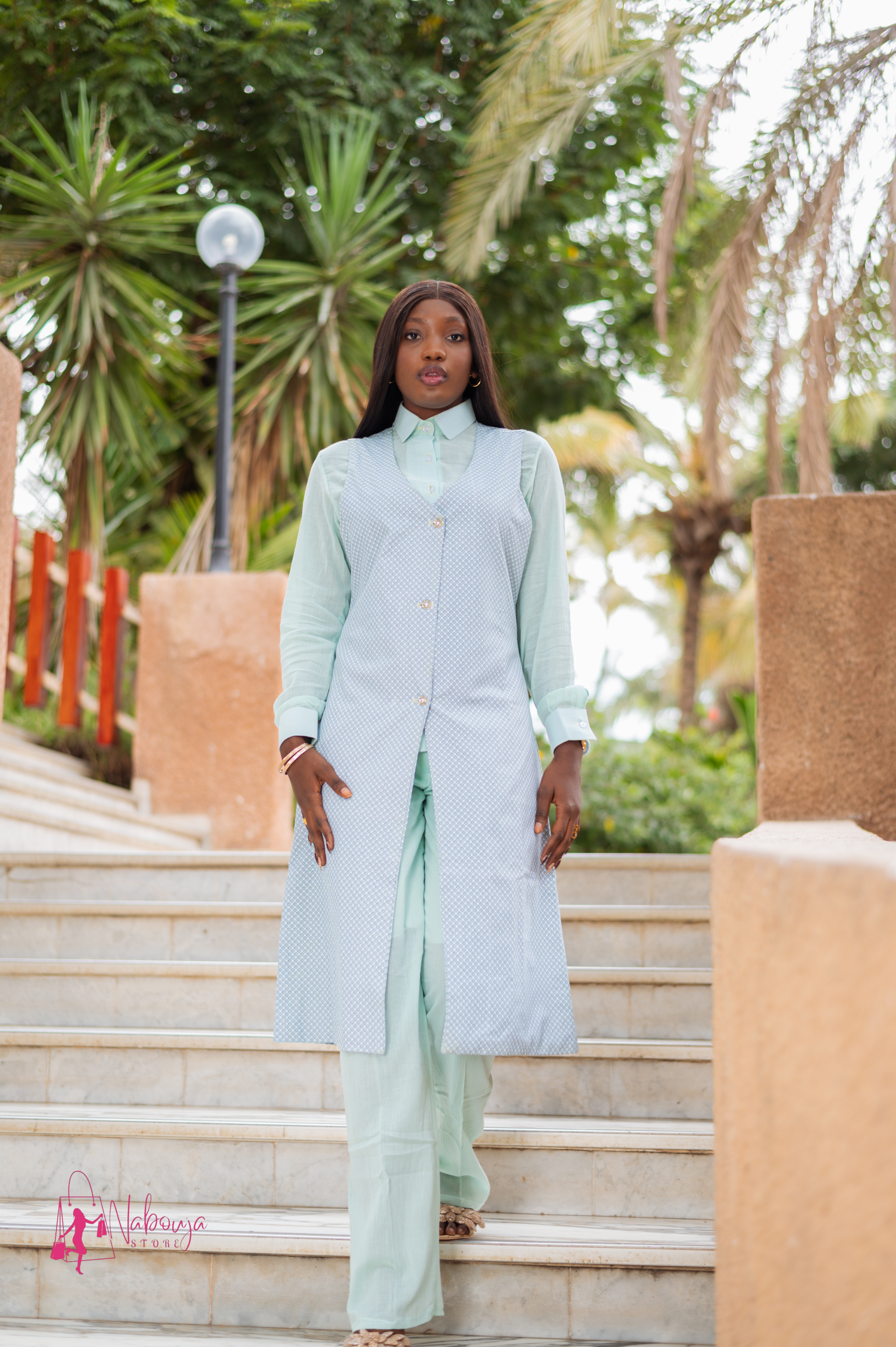 Longue veste sans manches