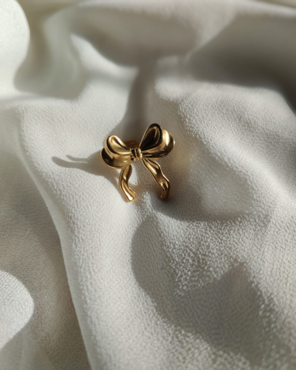 Gold Bow Ring