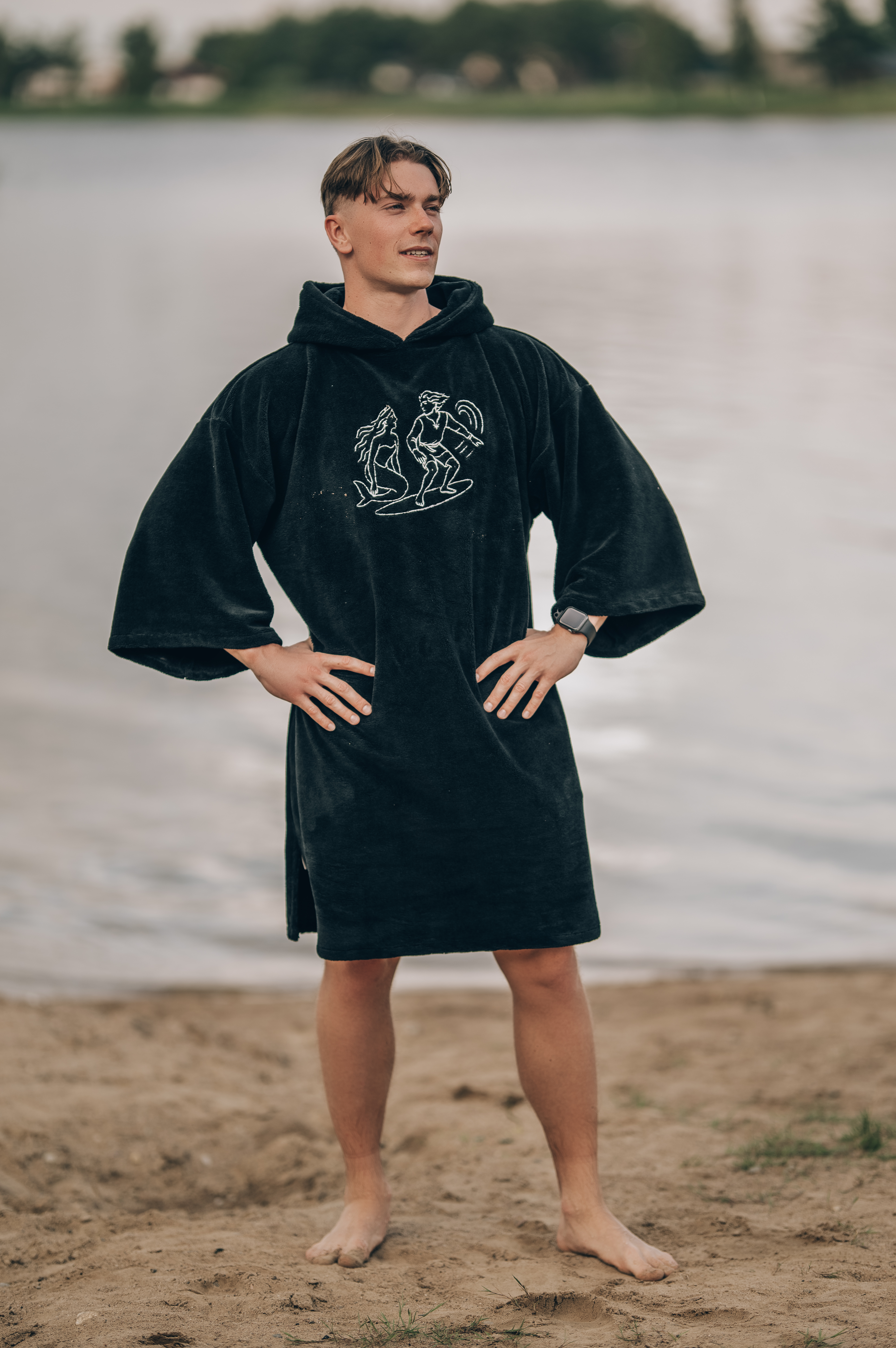 ASTEA PERSONALIZED PONCHO