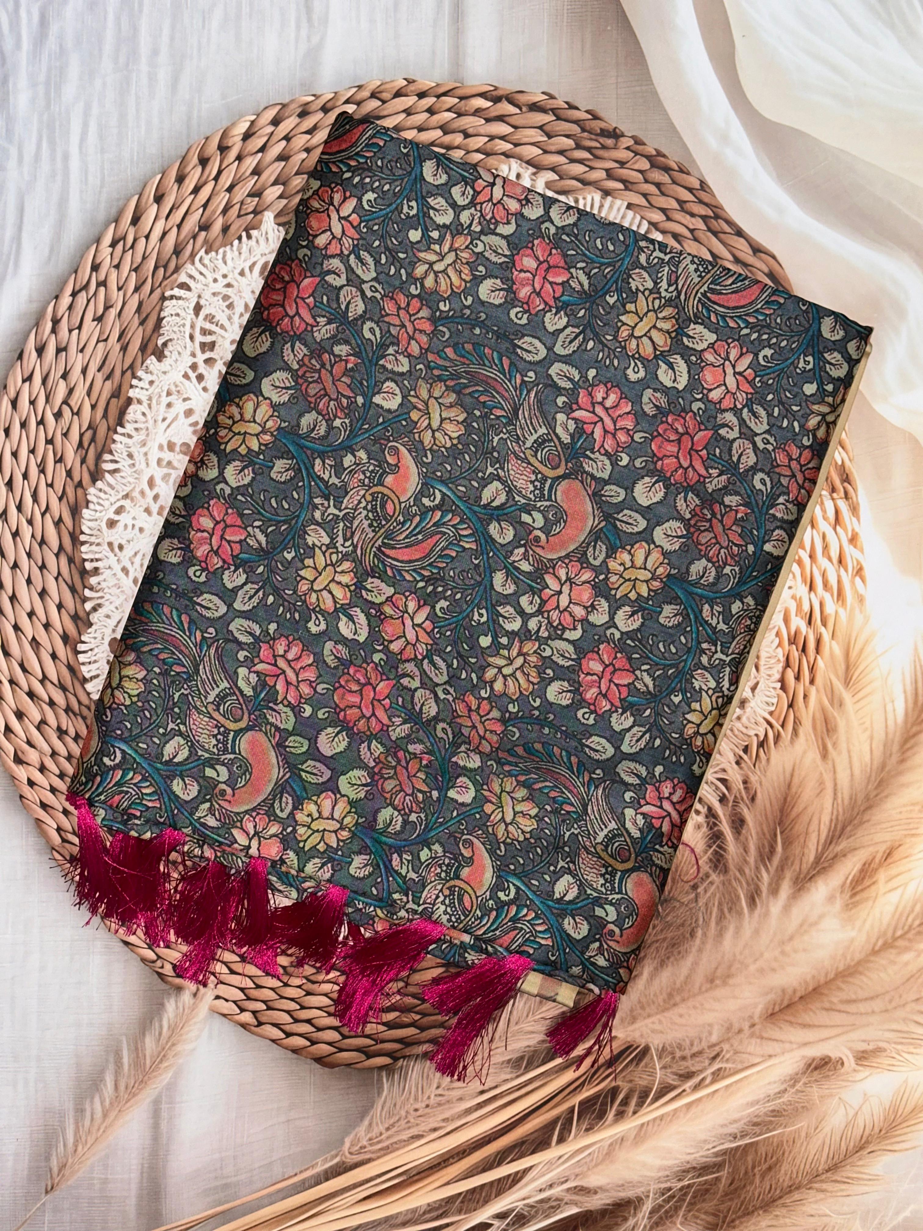 Smoke Grey Kalamkari Floral Print Gamthi Saree | Unstitched | Grey