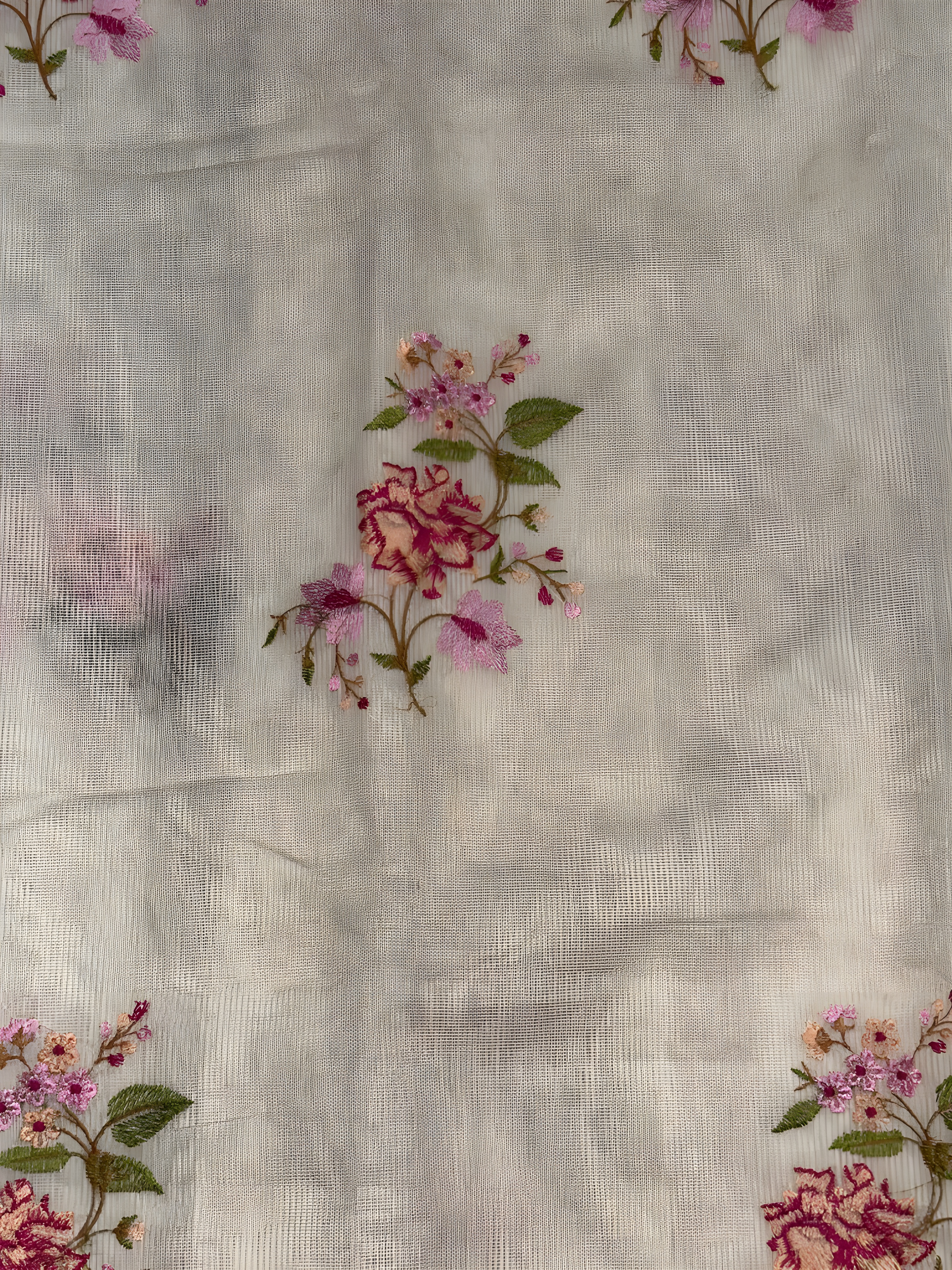 NET SILK SAREE.. Floral and Metallic Table Runner