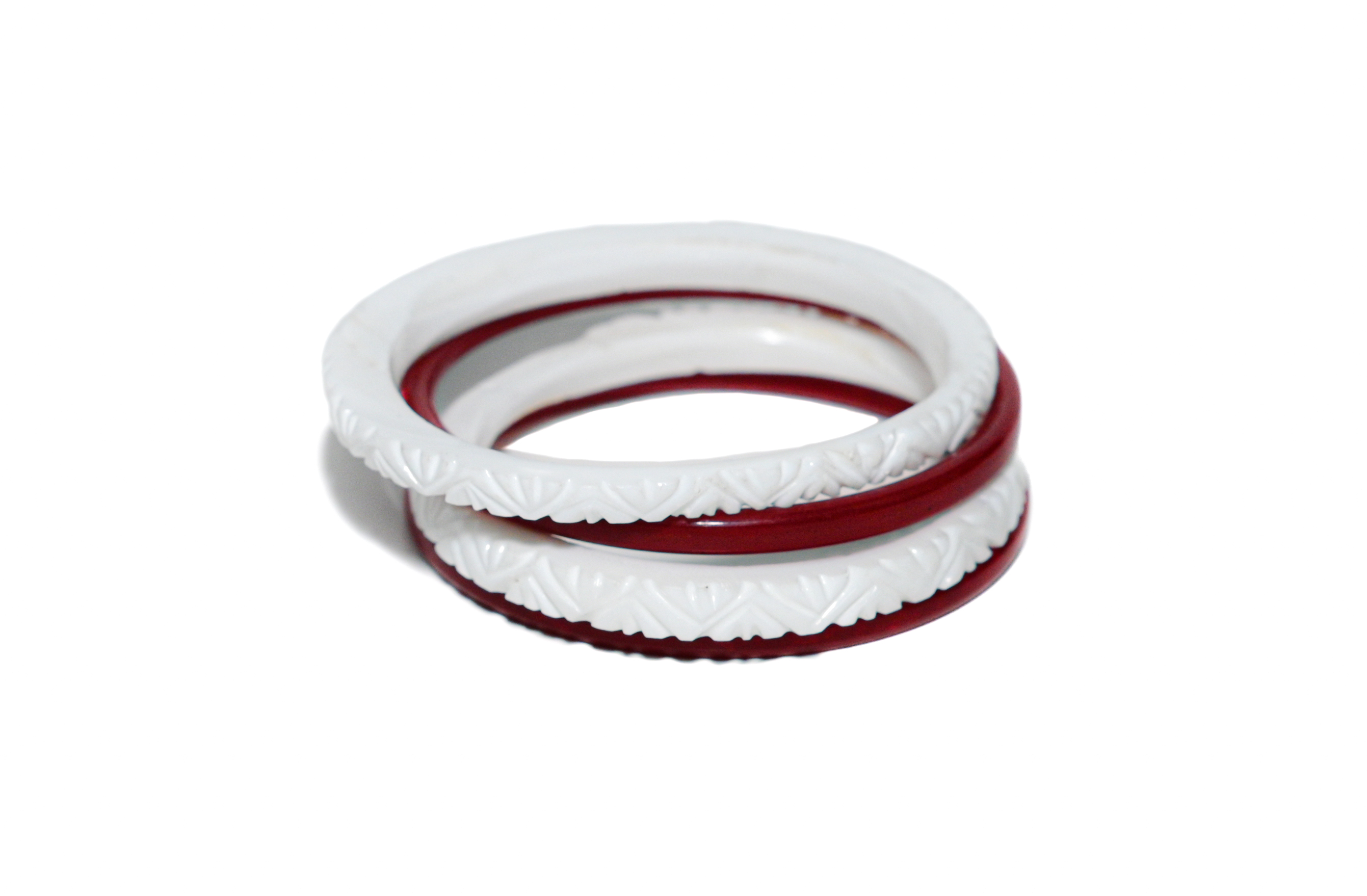 Traditional Sakha and Pola Bangles set