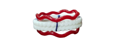 Red and White Wavy Bangles Set