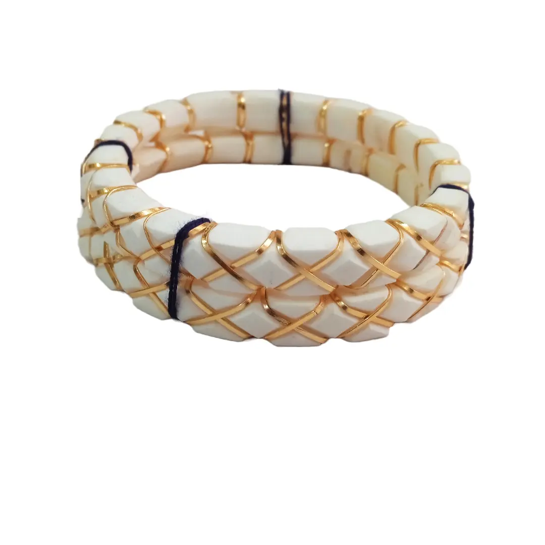 Handcrafted White Shell Bracelet (Sakha Pola) 18k gold plated