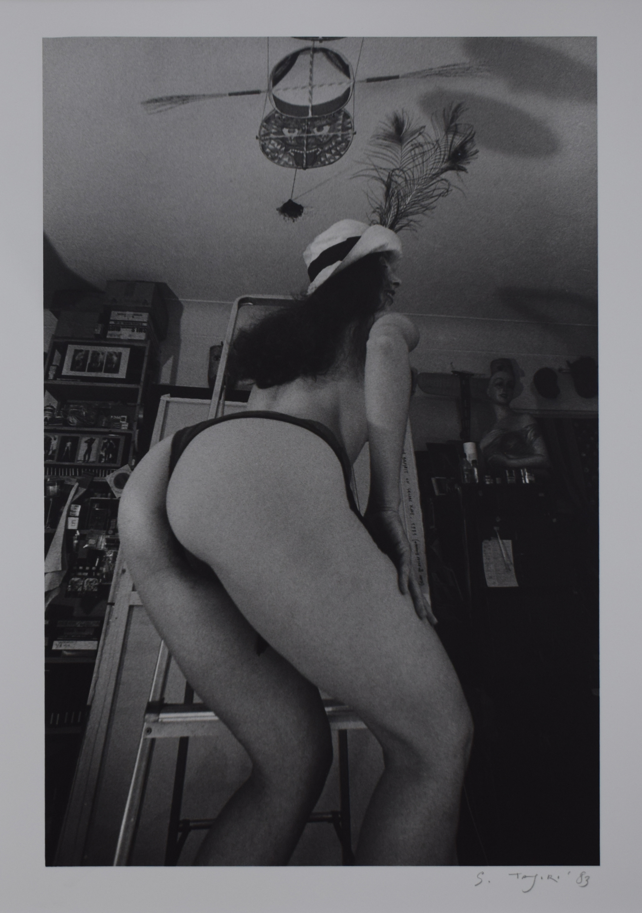 Tajiri, Foto, 1983