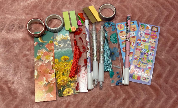 Stationary only mystery  scoops 