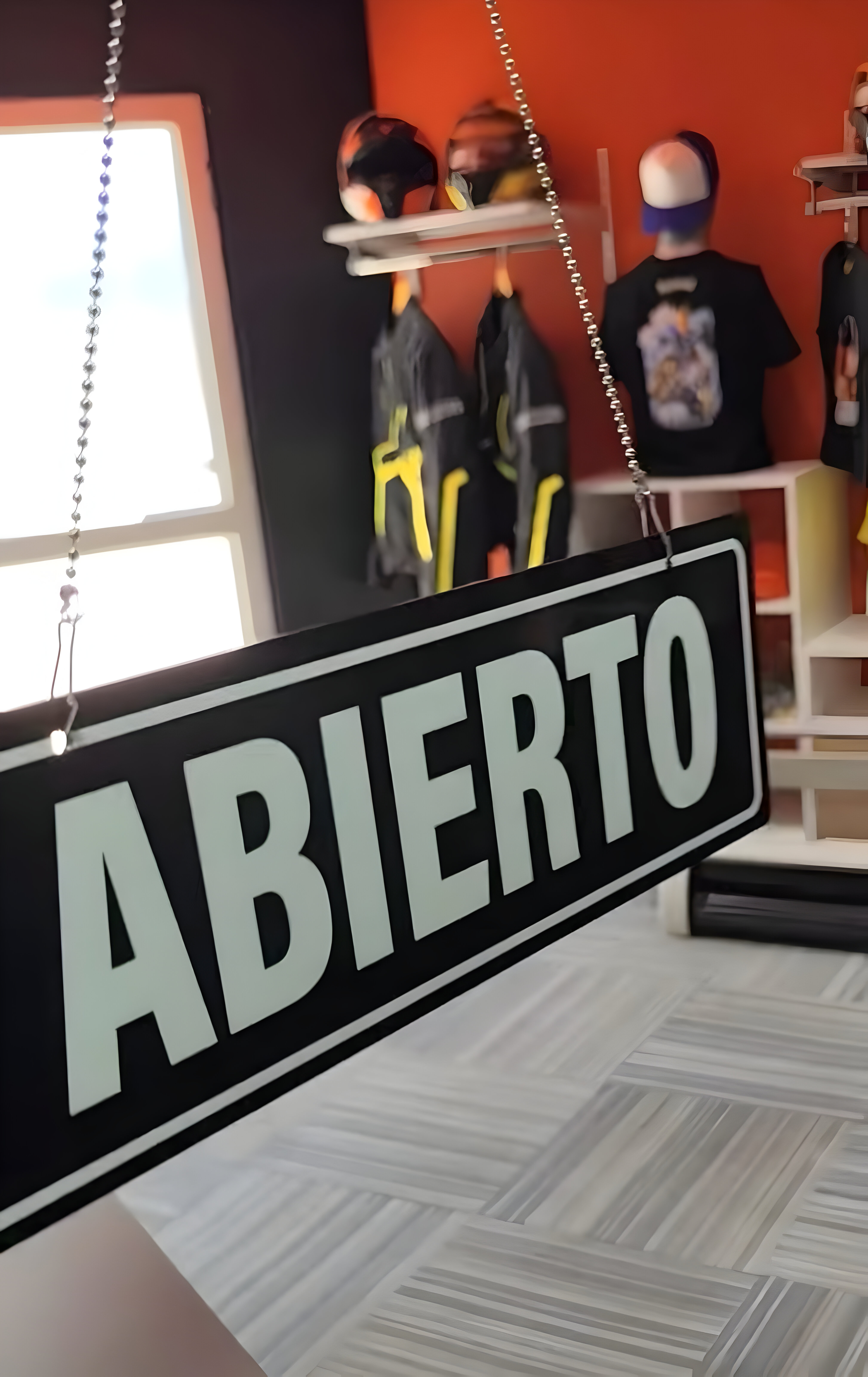 Letrero de 'Abierto y Cerrado'