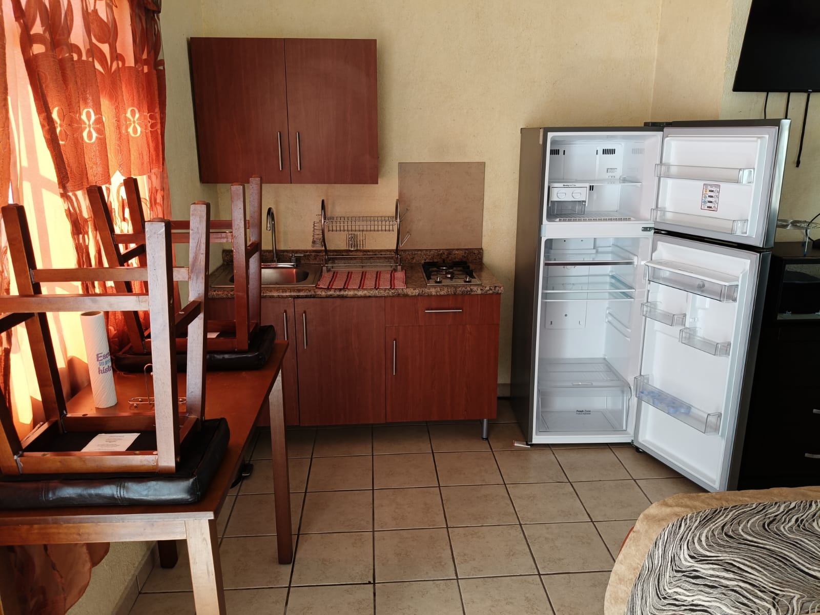 Loft tipo suite amueblada con servicios incluídos en Milenio III Qro