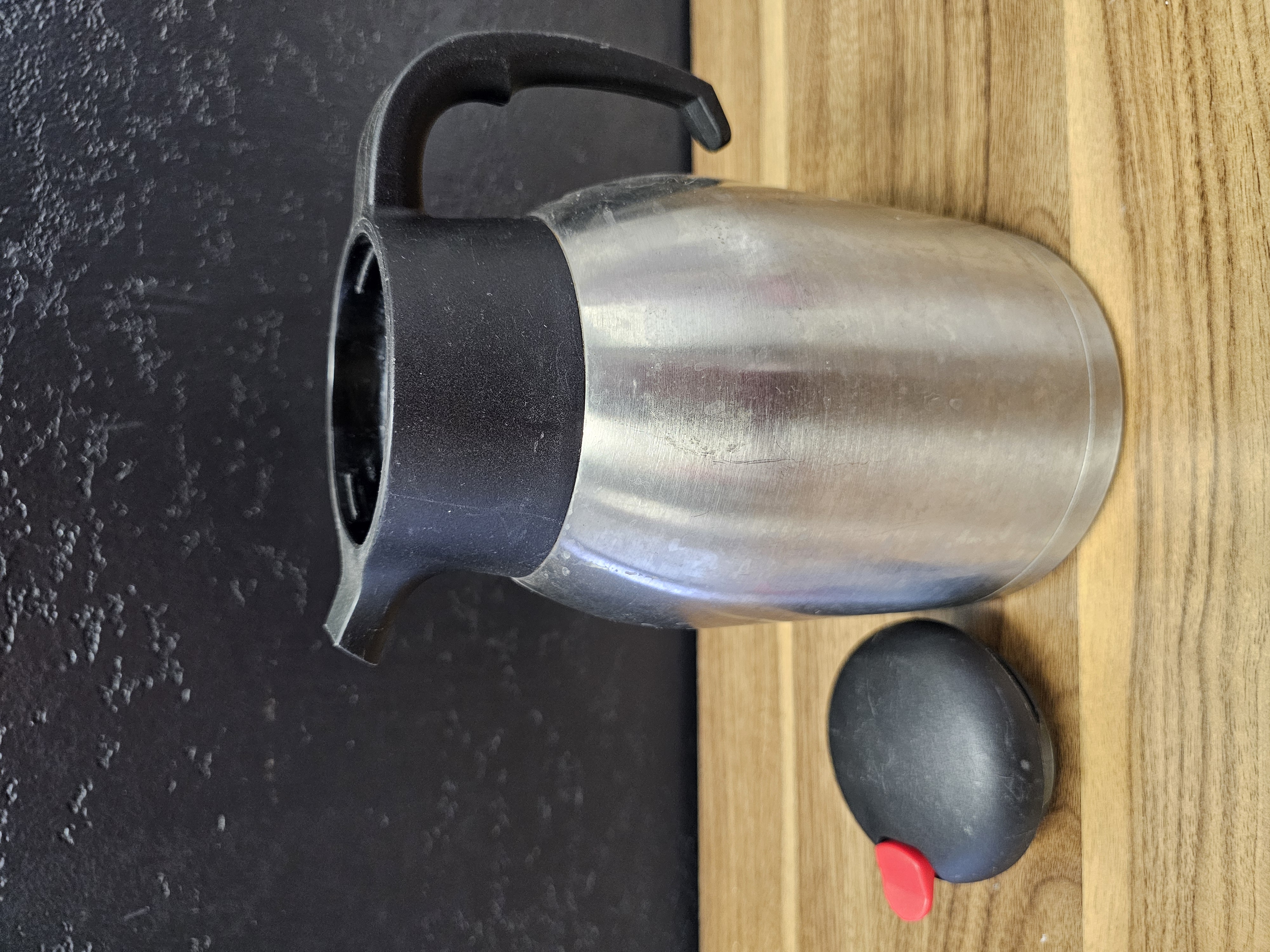 Stainless steel thermal coffee carafe