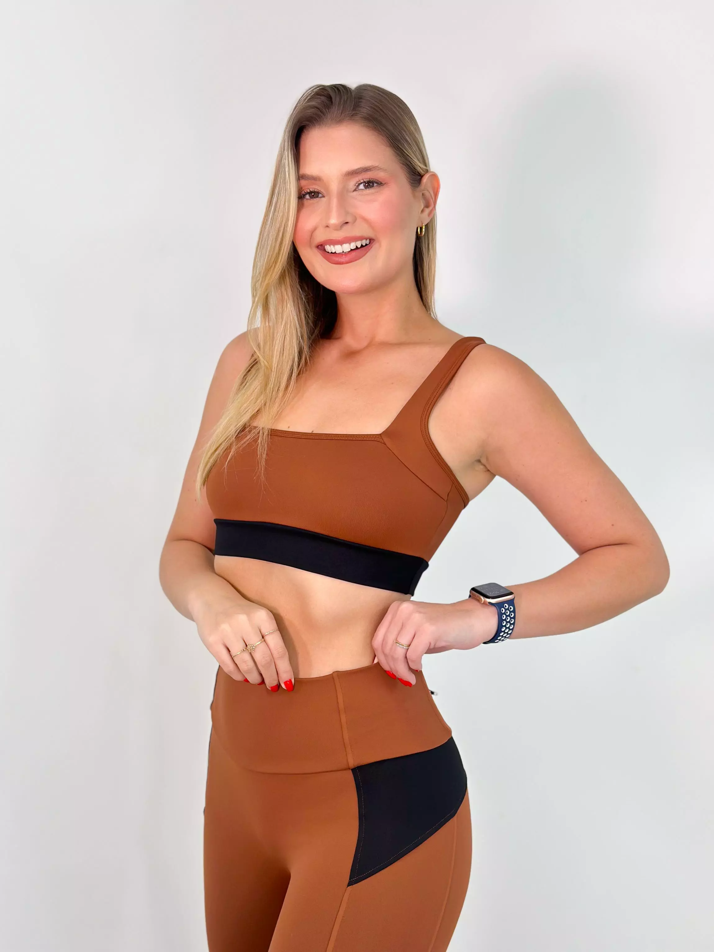 Cosmon Bold Café – Conjunto Legging Zíper + Top Café