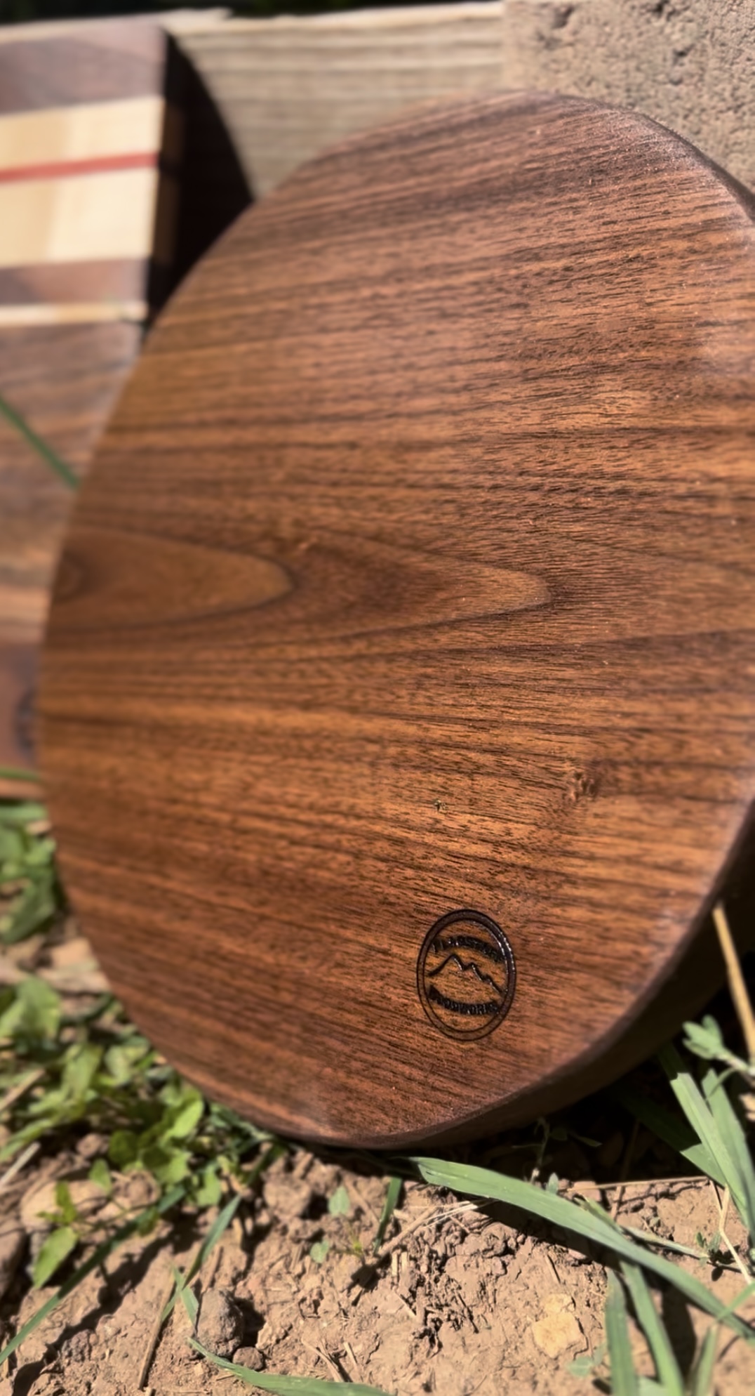 Full (black walnut) Circle