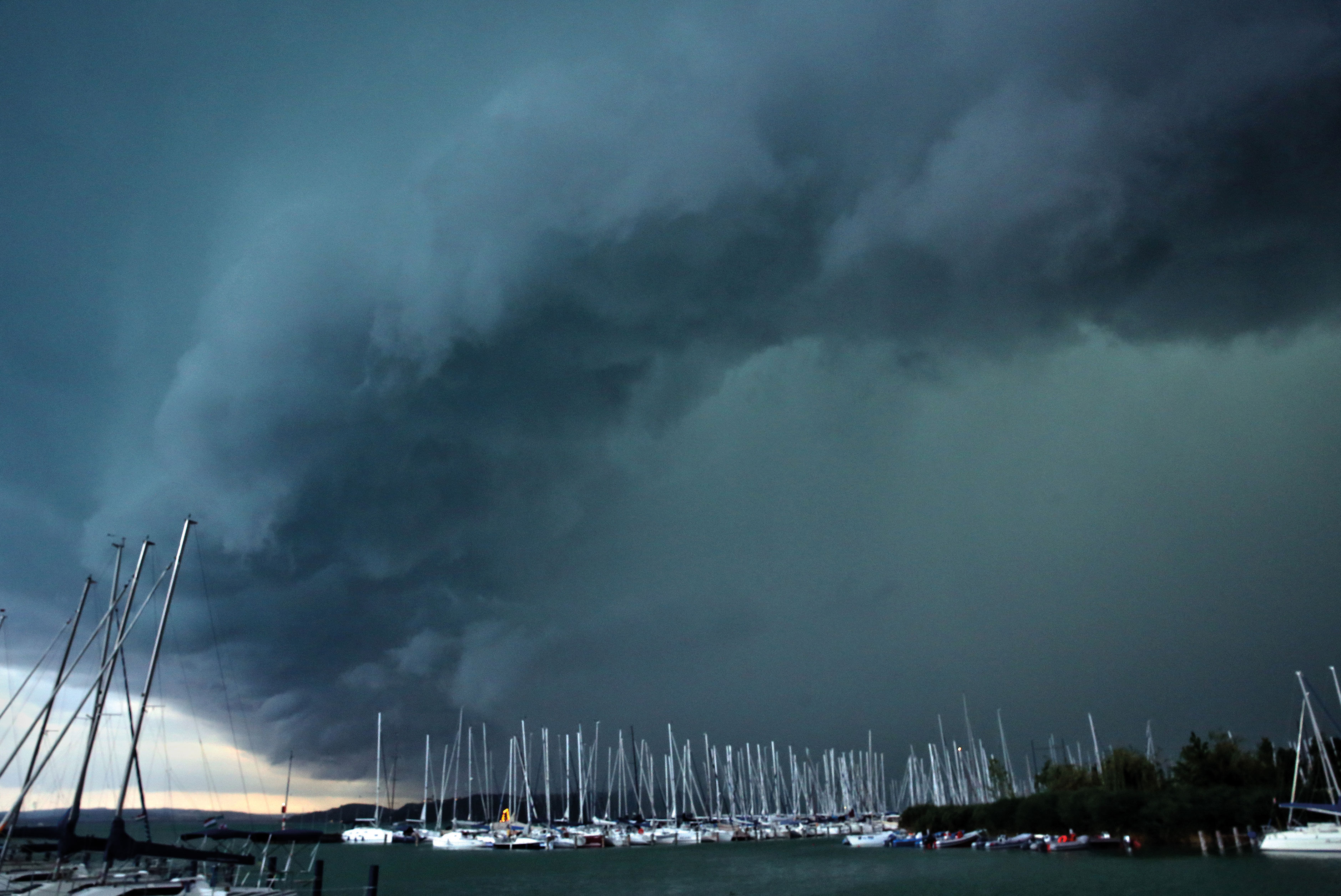 Szupercella Balatonfüred felett