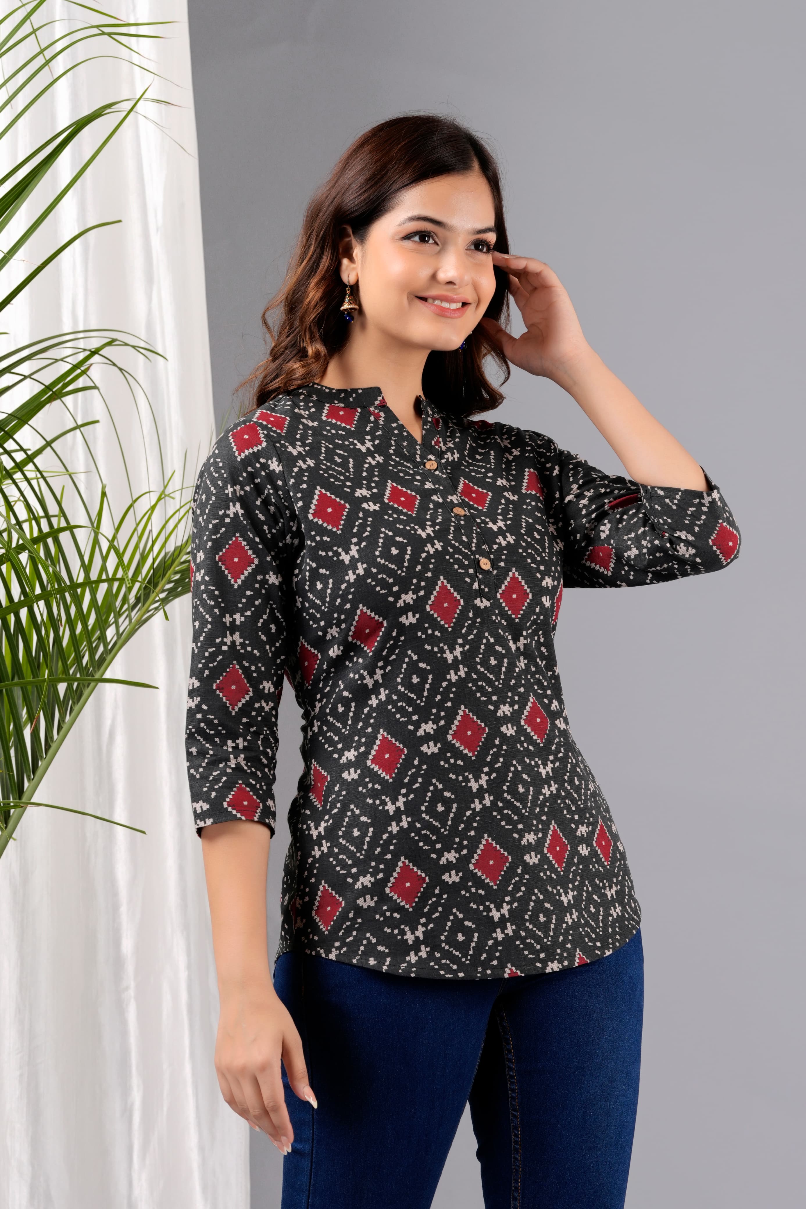 Geometric Print Tunic Top