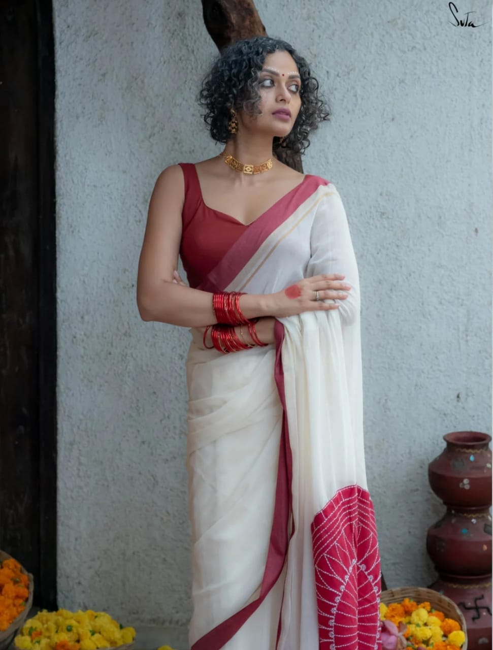 Handcrafted Red and White Saree