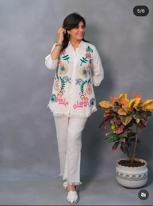 Embroidered CORSET White Two-Piece Outfit