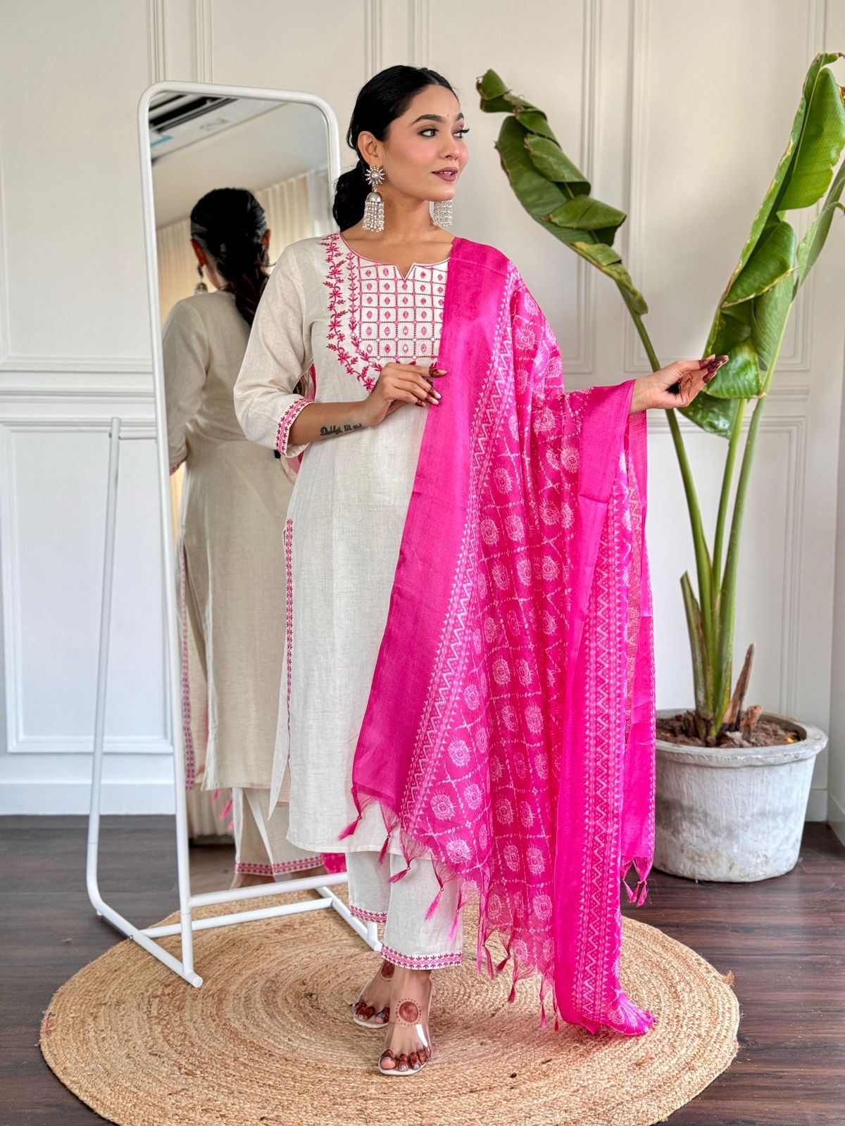 Elegant Cream and Pink Ethnic Suit