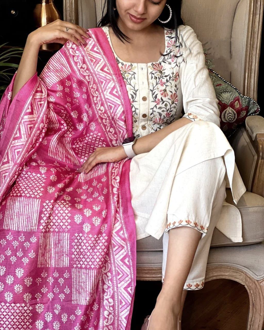 Embroidered White Traditional Kurta Set