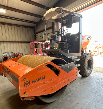  Commercial & Feet Services